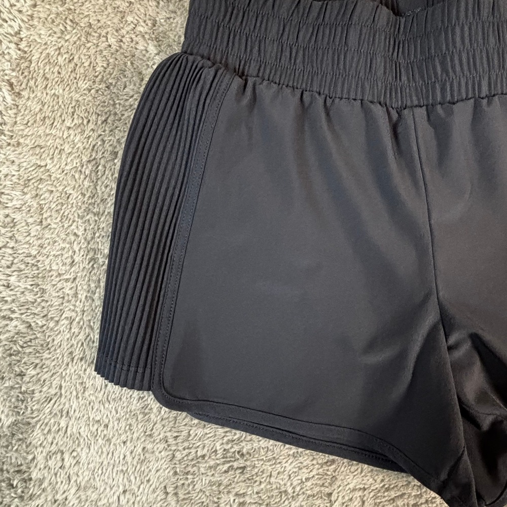 All in Motion Girls Black Pleated Side Running Shorts Size L 10/12 Activewear - Picture 2 of 5